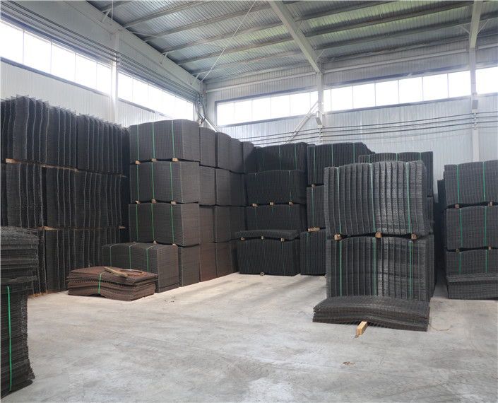 網(wǎng)片車間(圖1)